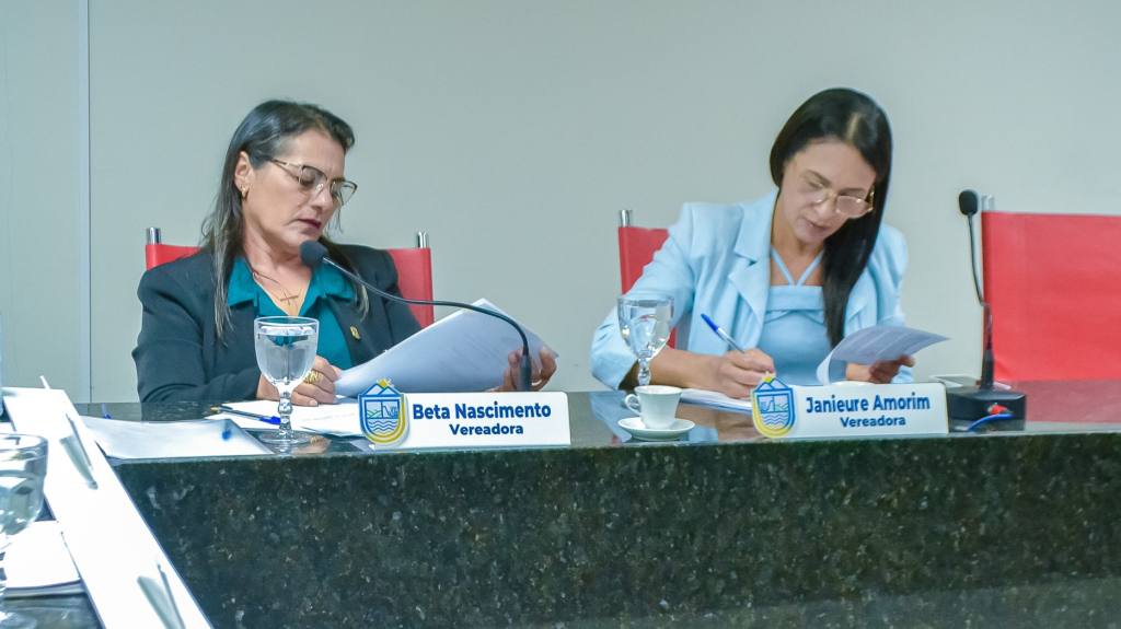 Câmara Municipal encerra período legislativo com aprovações unânimes e balanço positivo